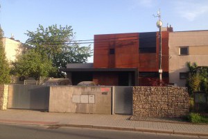 Cortenová fasáda RD Pardubice